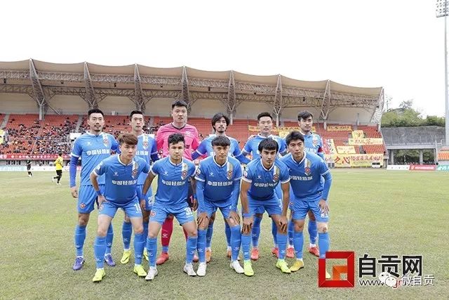 文班30+10帽马刺大胜 杜兰特43分太阳不敌活塞